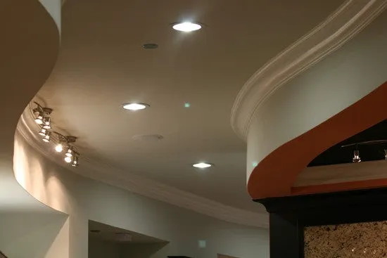 4" Flexible Cornice (per foot)