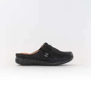 Clark's Un Loop Ease (Women's) - Black Leather