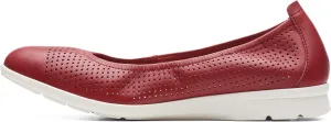 Clarks Women's Jenette Ease Ballet Flat
