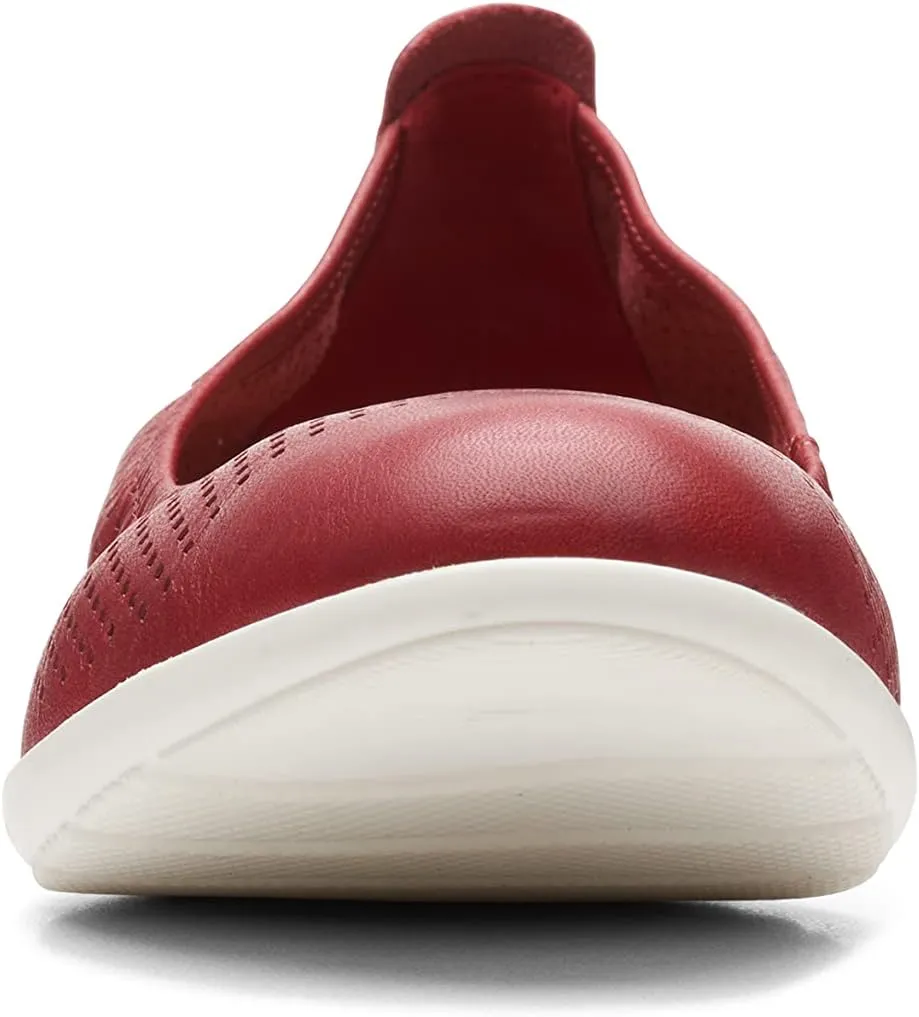Clarks Women's Jenette Ease Ballet Flat