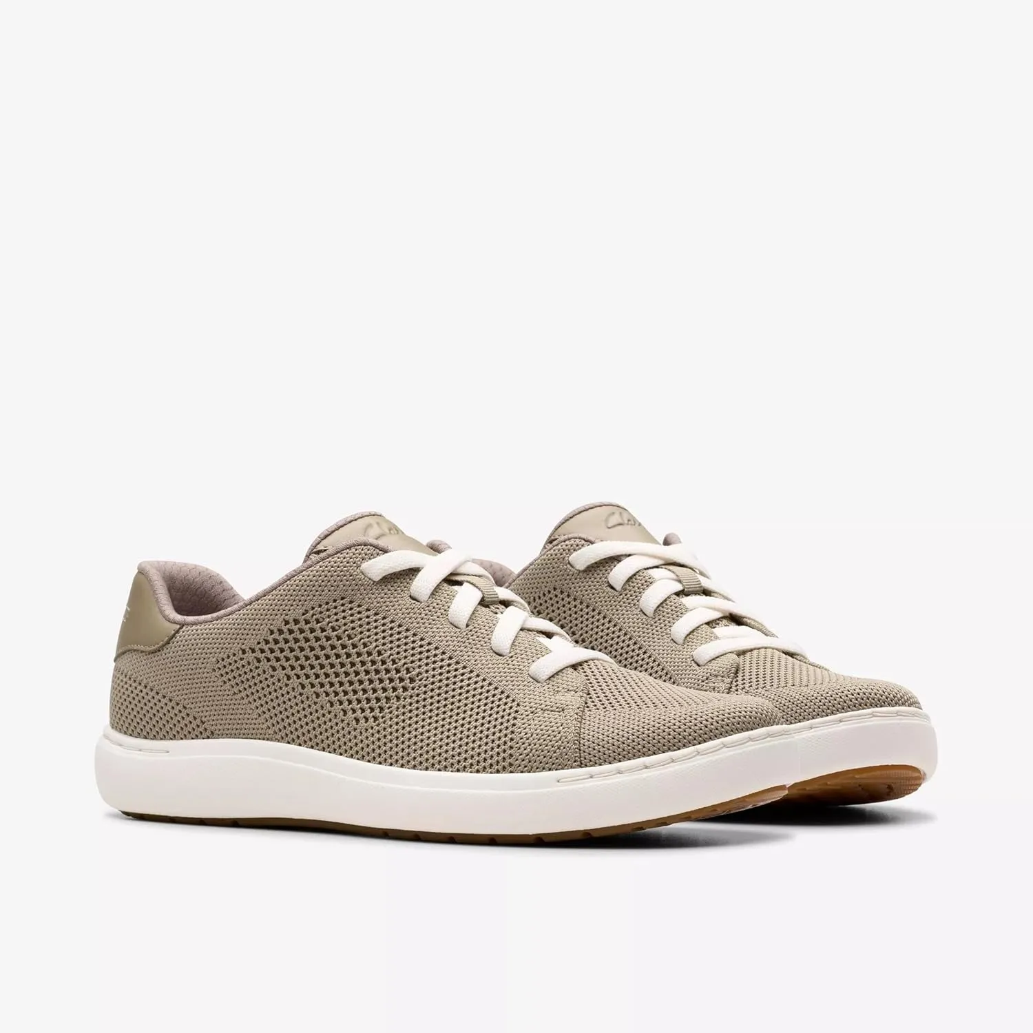 Clarks Women's Nalle Lace Sneaker