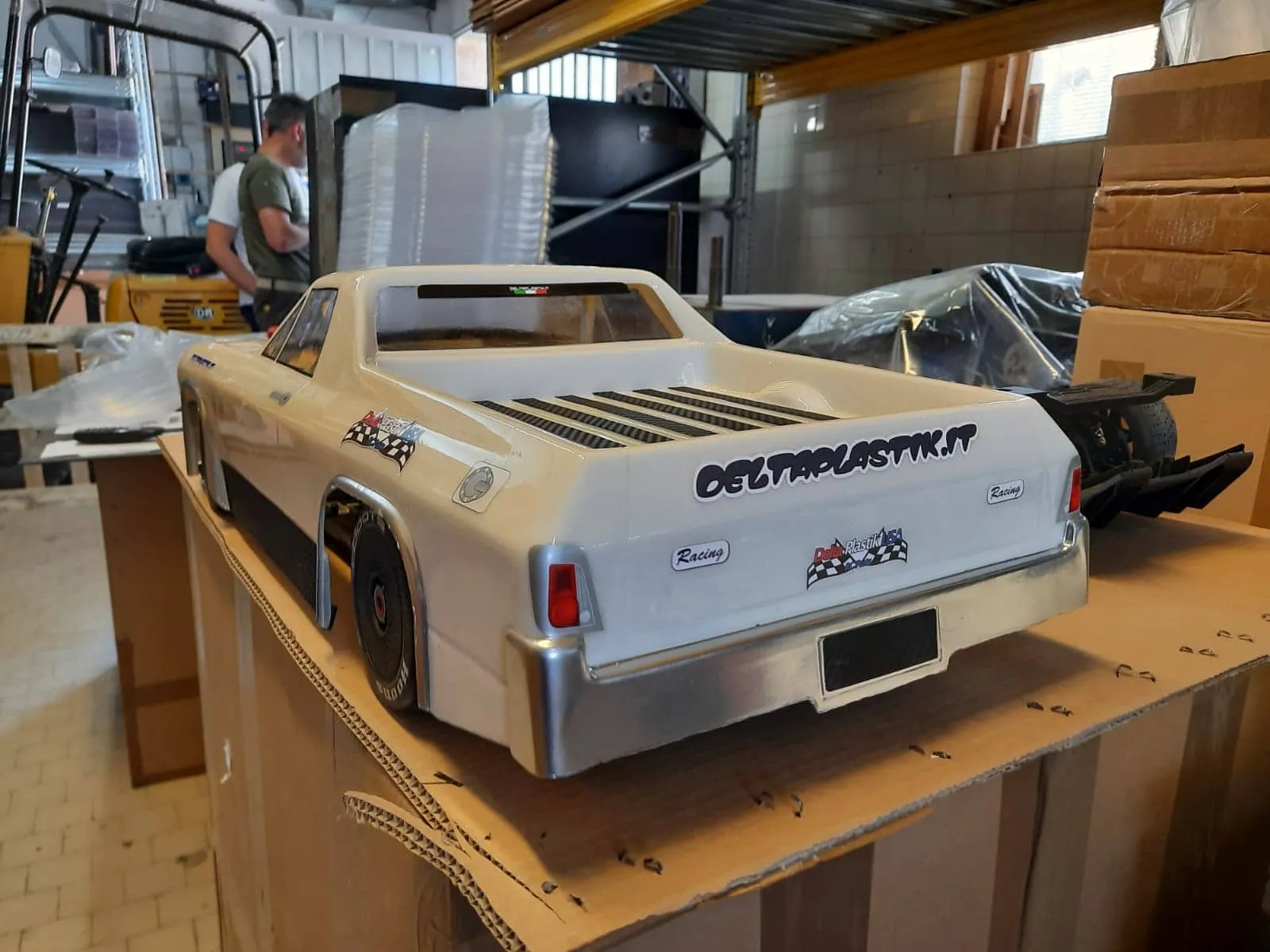 CLASSIC AMERICAN MUSCLE 1/7 SCALE CLEAR RC CAR BODY - 8513