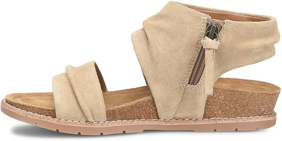 Comfortiva Women's Gale Flat Sandal