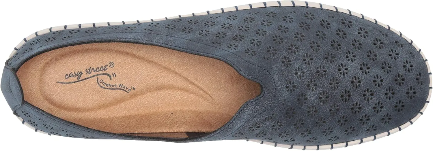 Easy Street Women's Flat Sneaker