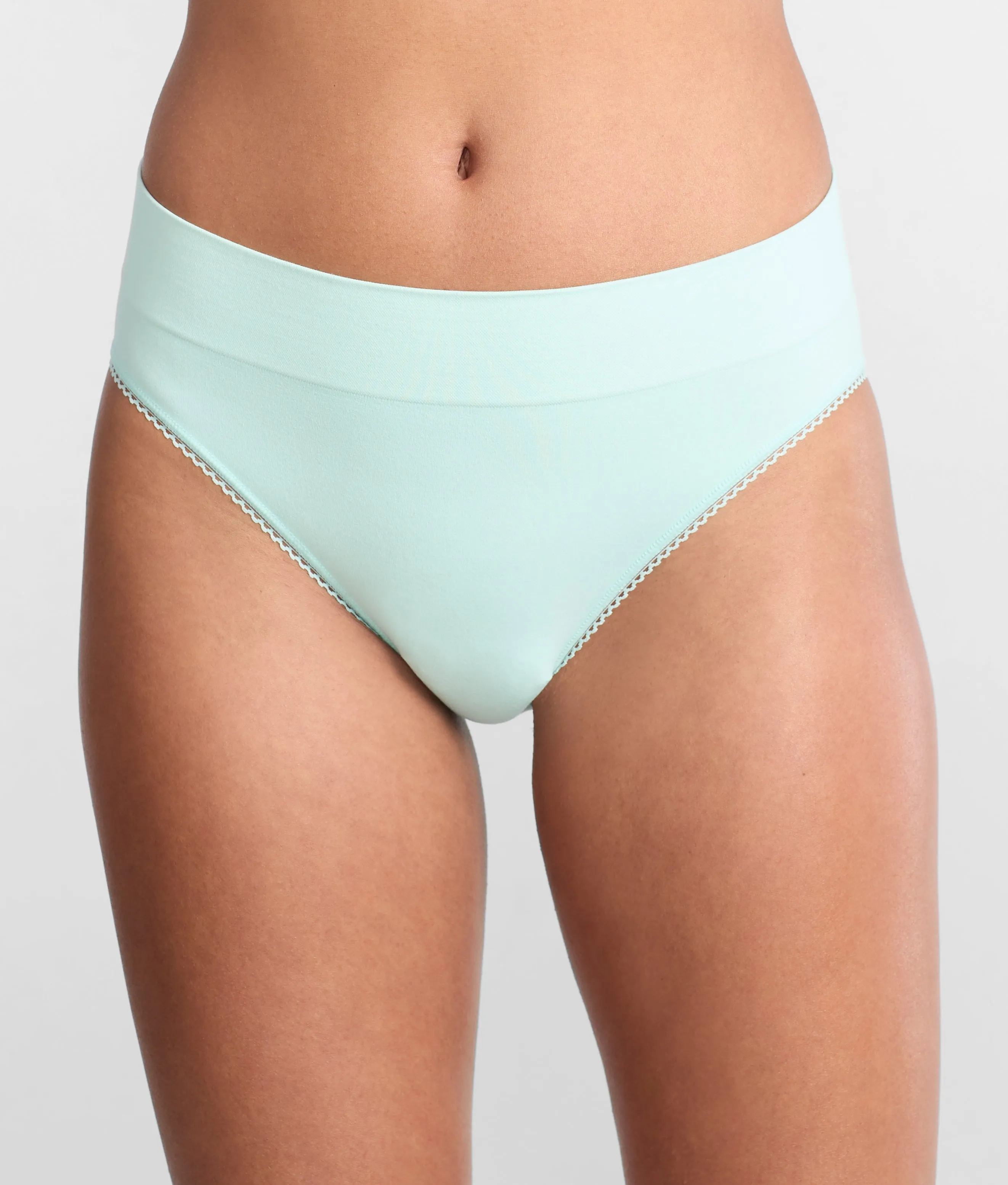 Feeling Flexible Hi-Cut Brief