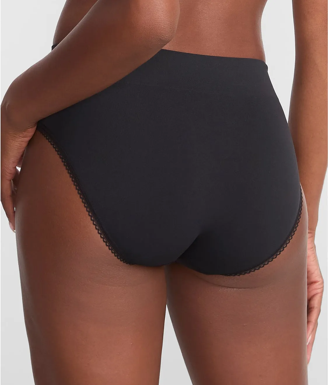 Feeling Flexible Hi-Cut Brief