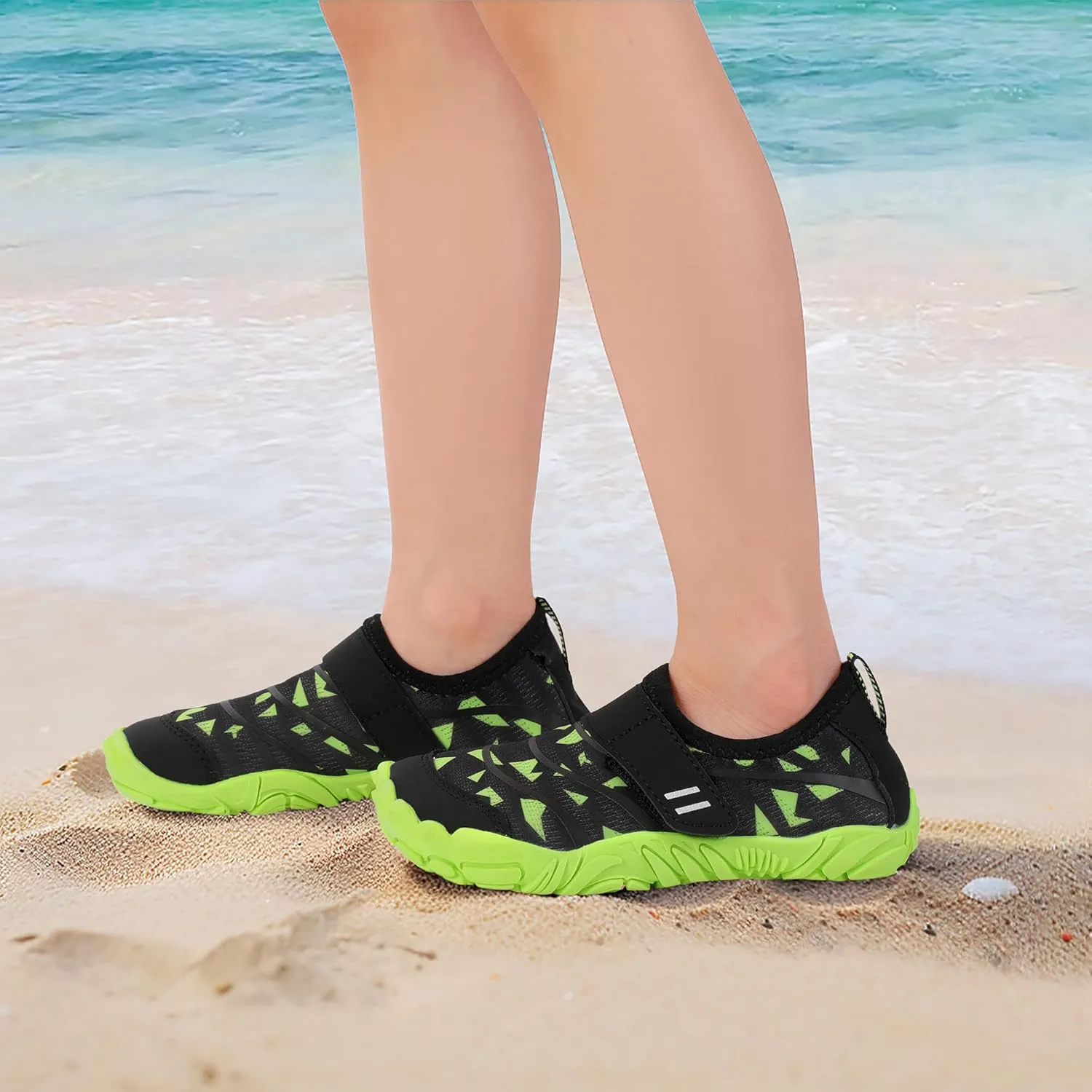 Hehainom Kids Water Shoes Girls Boys Quick Dry Barefoot Lightweight Sport Aqua Beach Pool Swim Shoes
