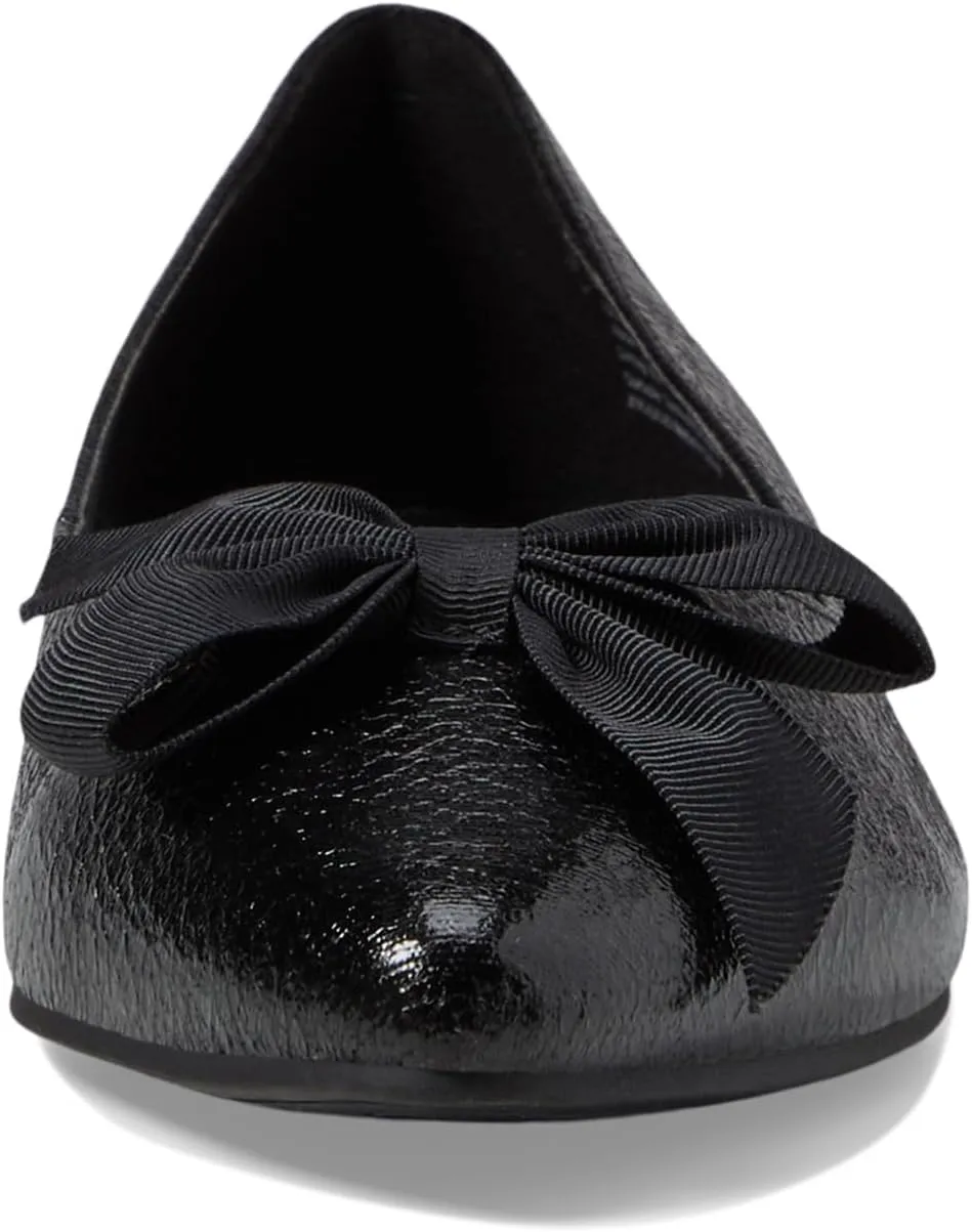 Kenneth Cole Reaction Lily Bow