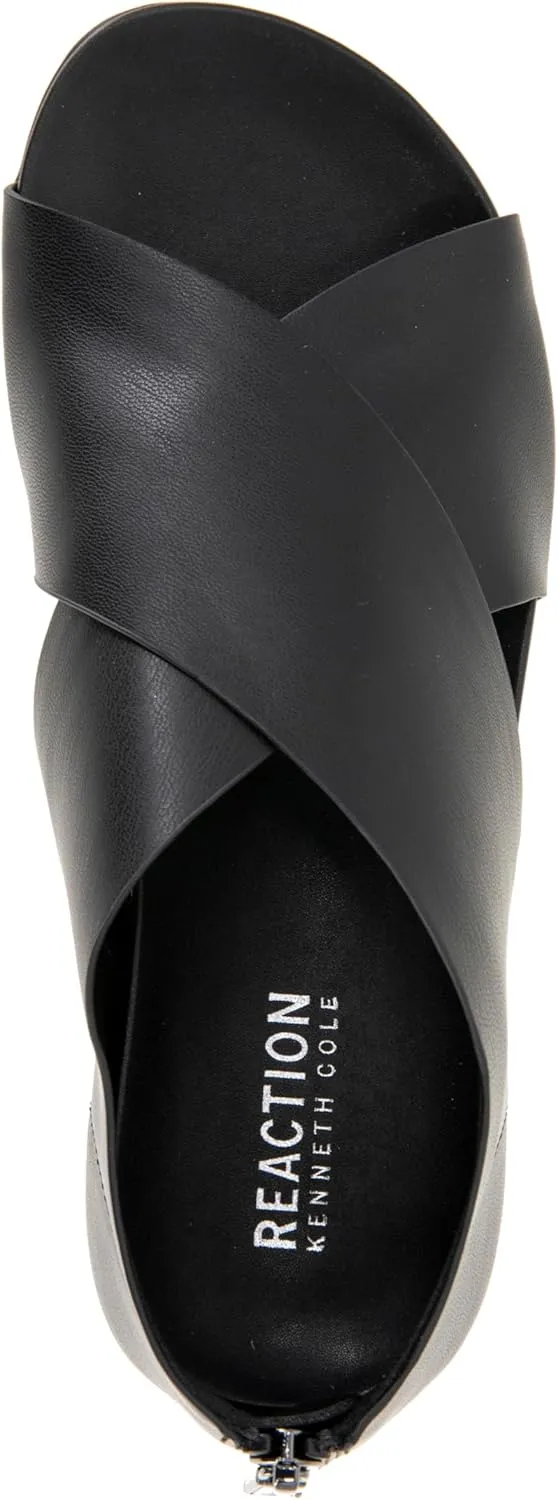 Kenneth Cole REACTION Women's Selena Flat Sandal