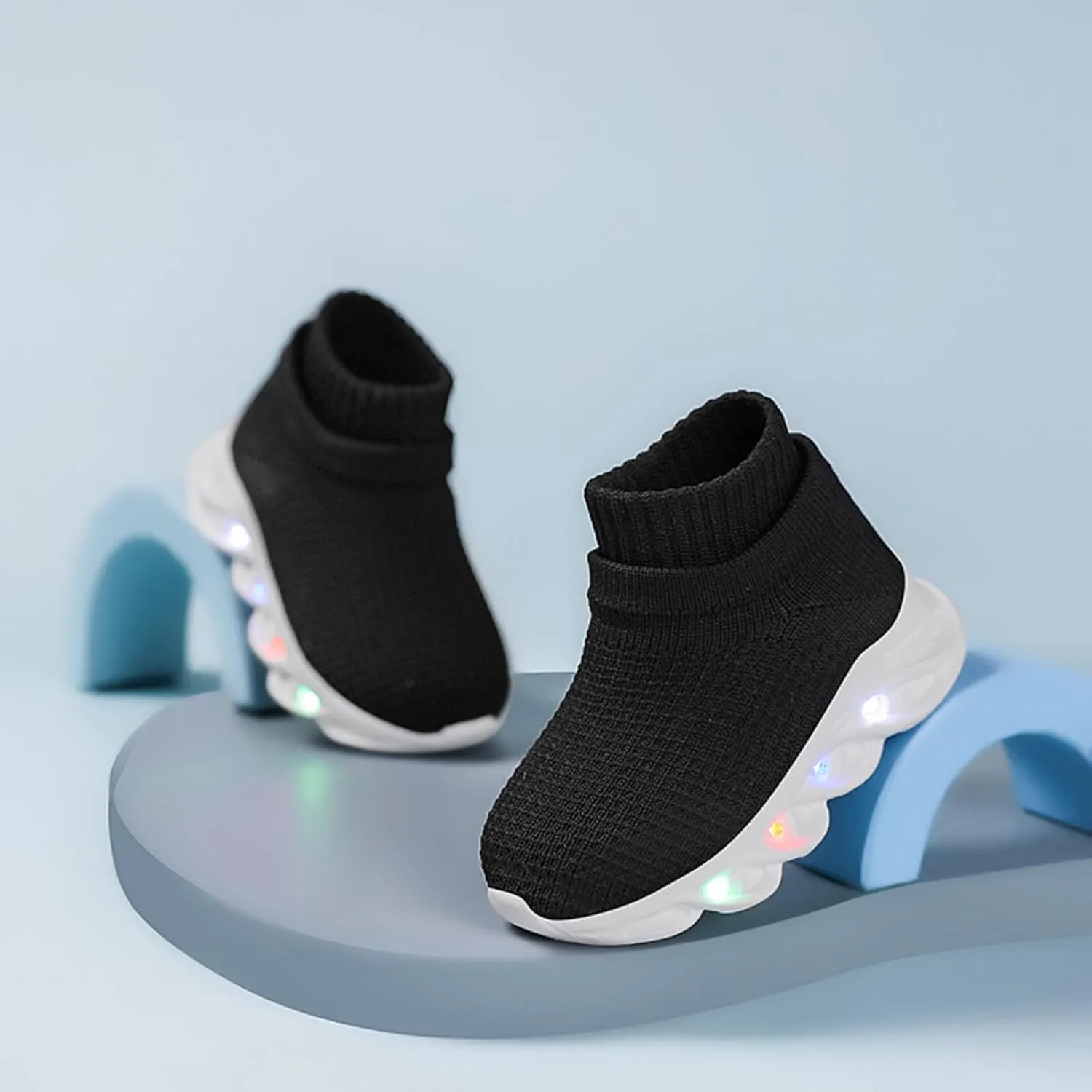 Light Up Led Casual Shoes for Toddler and Little Kids Luminous Breathable The First Walking Slip On Tennis Boys Girls