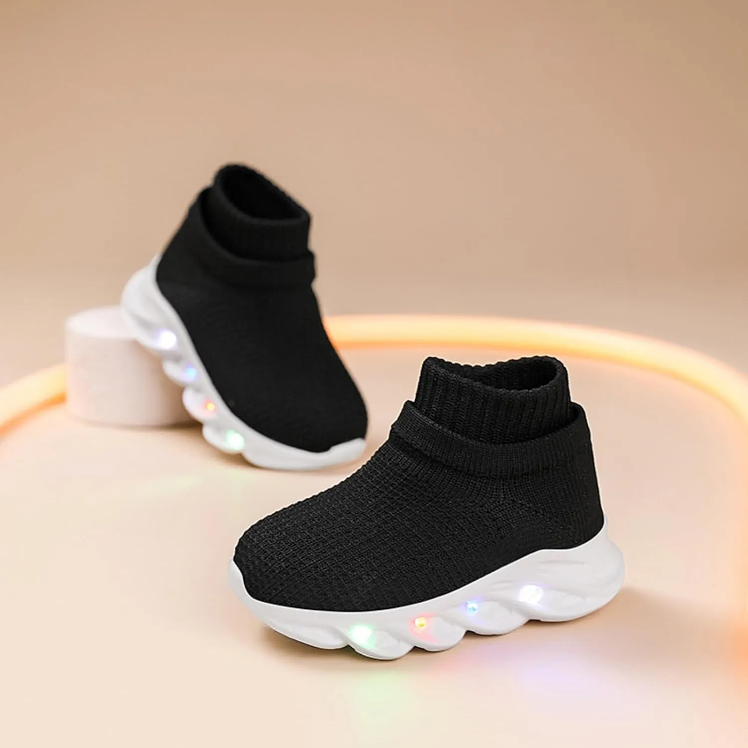 Light Up Led Casual Shoes for Toddler and Little Kids Luminous Breathable The First Walking Slip On Tennis Boys Girls