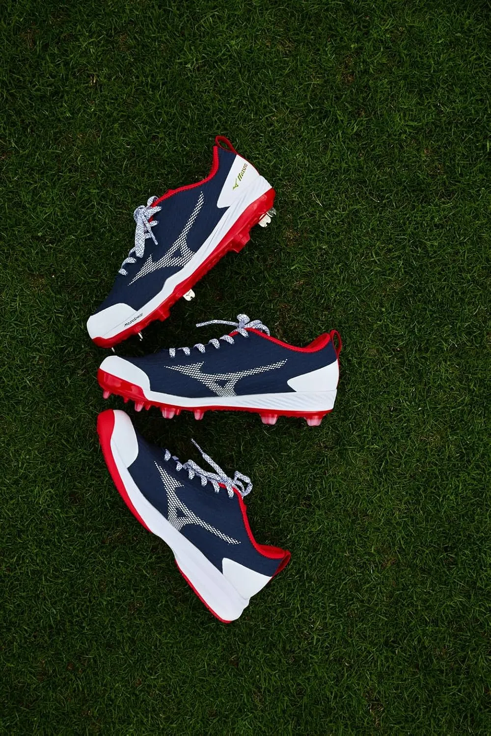 Mizuno Men's Dominant 4 Low Baseball Turf Shoe Cleat