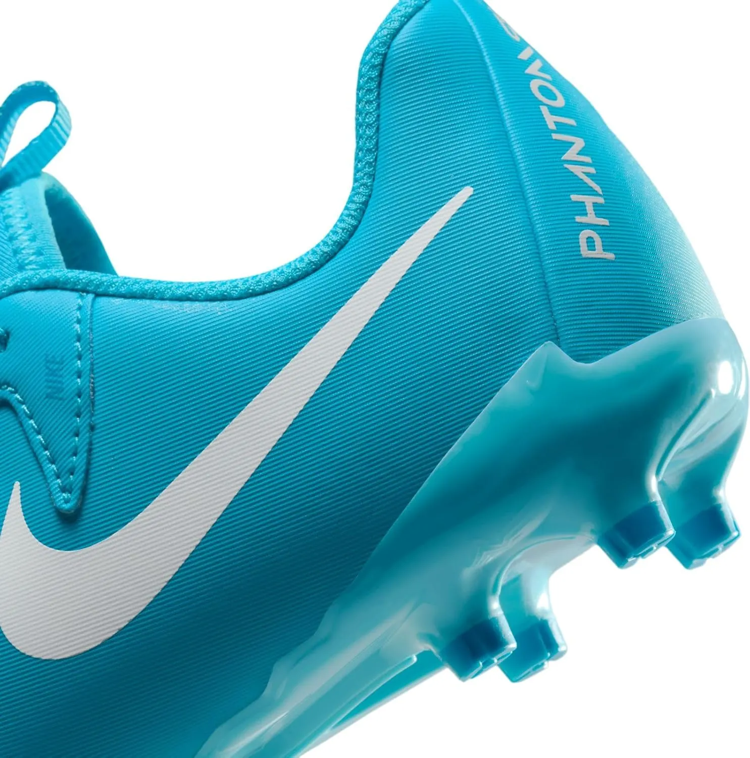 Nike Boy's Soccer Shoe