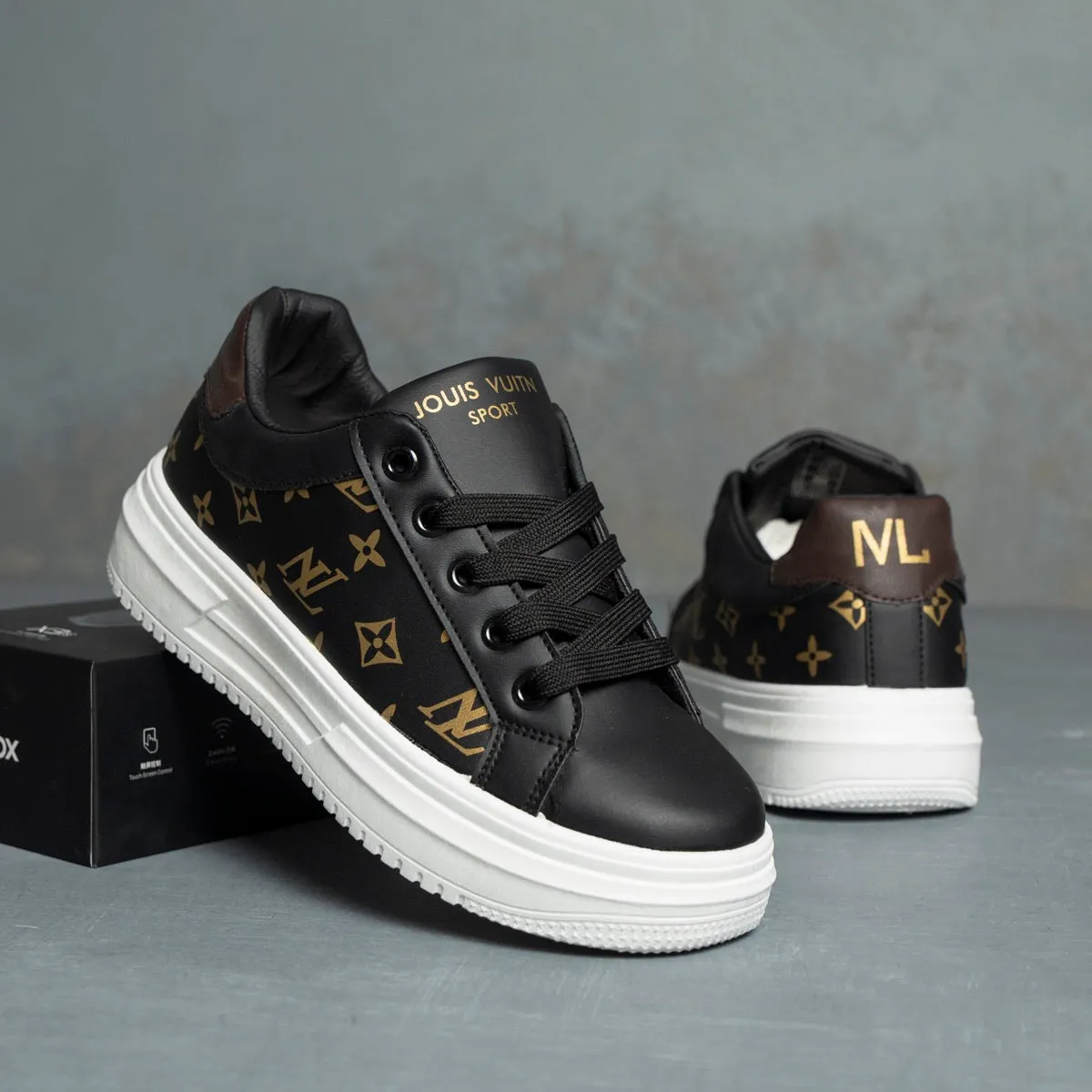 NL Flat Sneakers