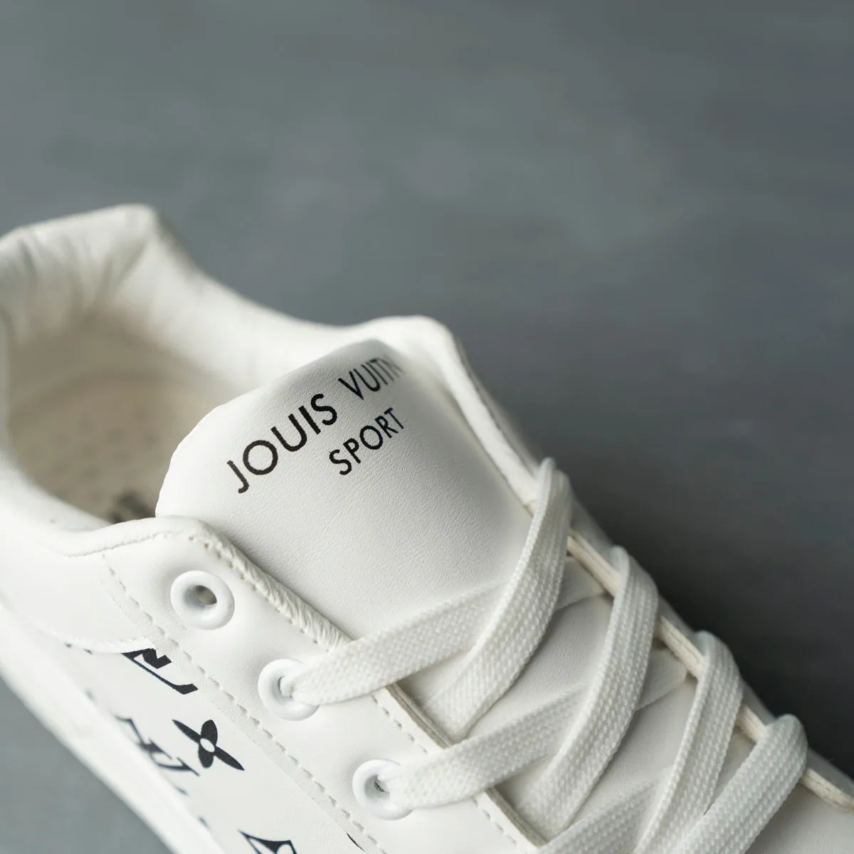 NL Flat Sneakers