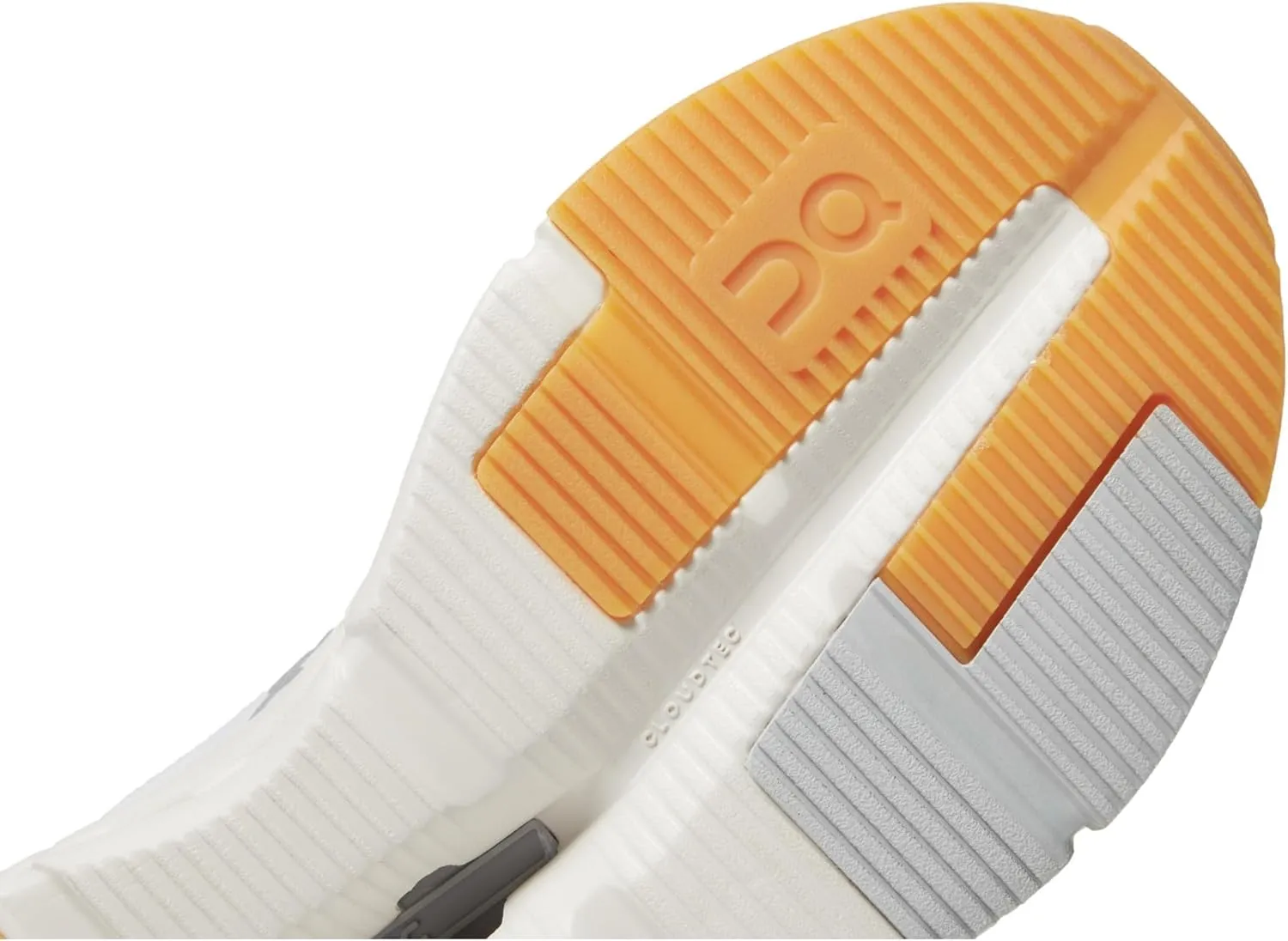 On Women's Cloudnova Form 2 Sneaker