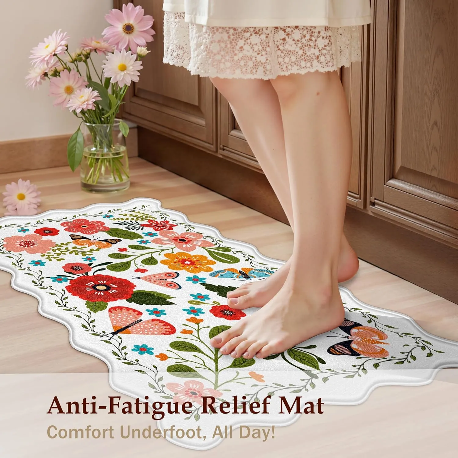 Scalloped Kitchen Mats for Floor 2PC Cushioned Anti Fatigue Kitchen Mats Rugs Waterproof Non Slip Farmhouse Boho Floral Comfort Foam Standing Mat for Sink Laundry, White