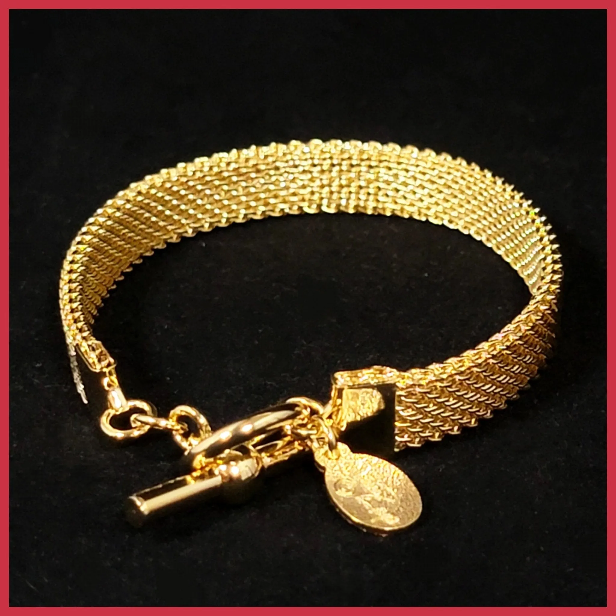 Slim Toggle Bracelet