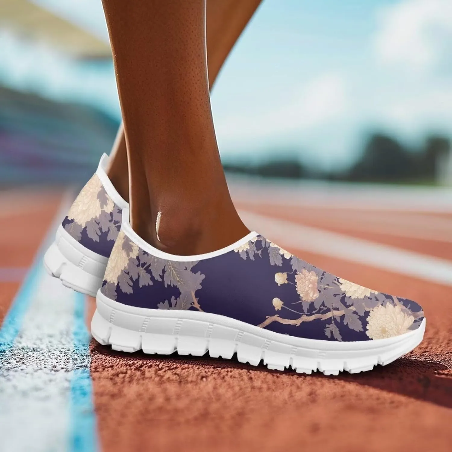 Slip On Shoes for Women Low Cut Non Slip Casual Walking Shoes Lightweight Sports Running Tennis Sneakers US5.5-11.5