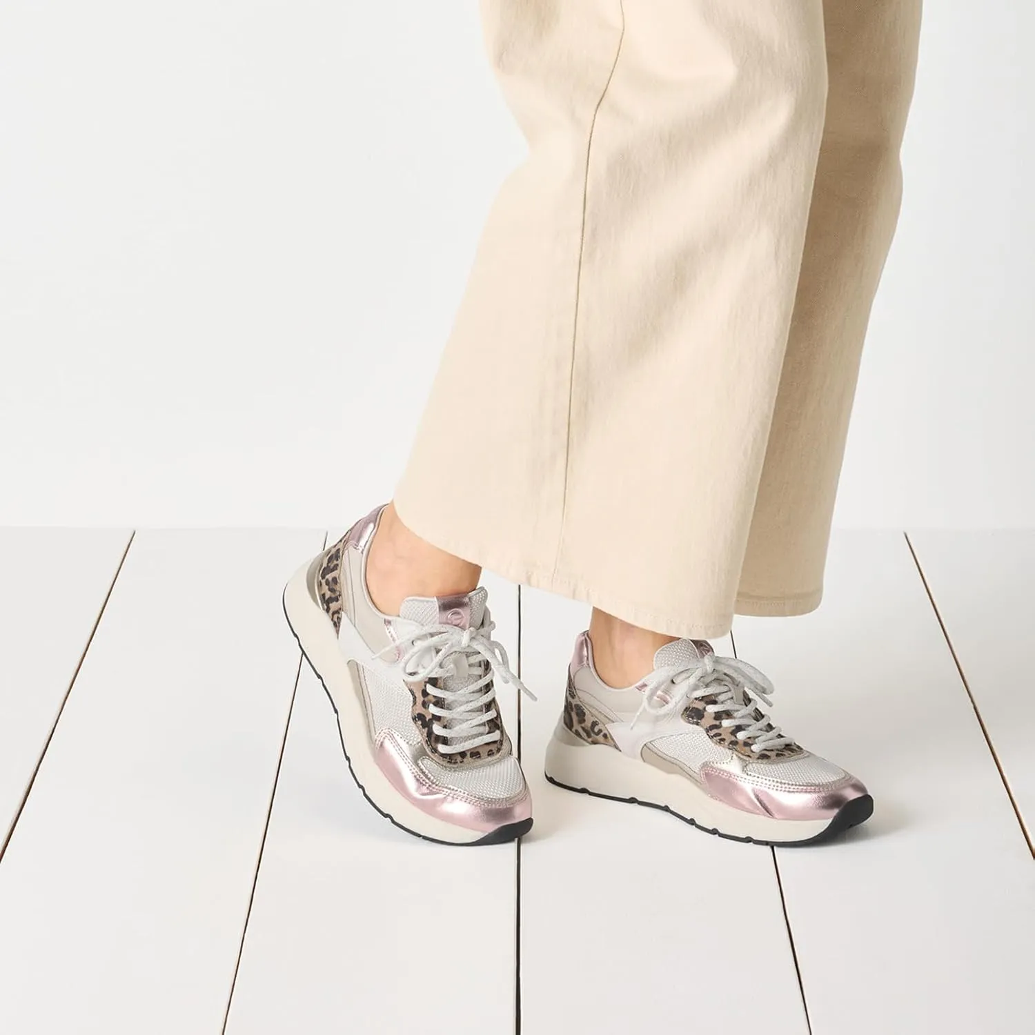 Tamaris Women's Sneaker