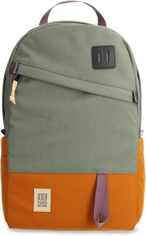 Topo Designs Daypack Classic – OG Daily Carry Pack Designed in Denver, Functional Travel Bag, Made from Recycled Nylon, 2 Padded Laptop Sleeves, 21L (Beetle/Spice)