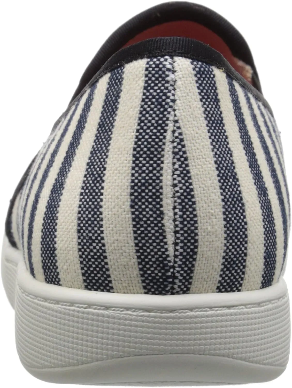 Trotters Women's Americana Flat