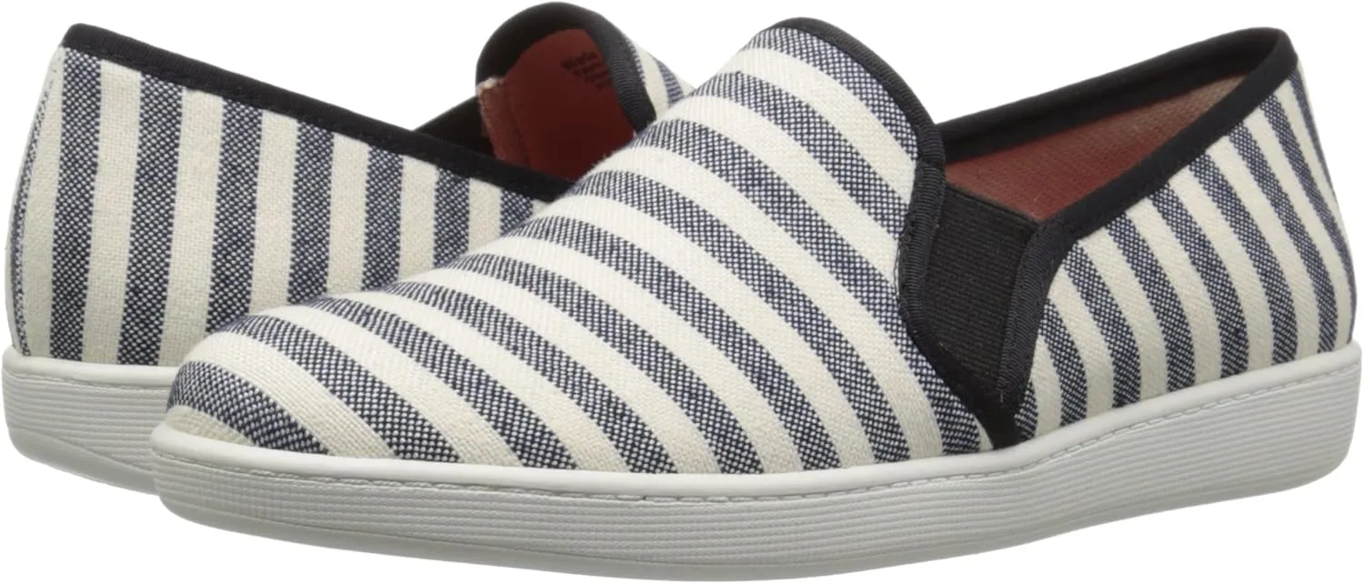 Trotters Women's Americana Flat