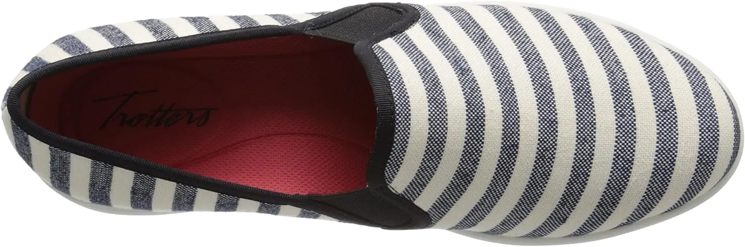 Trotters Women's Americana Flat
