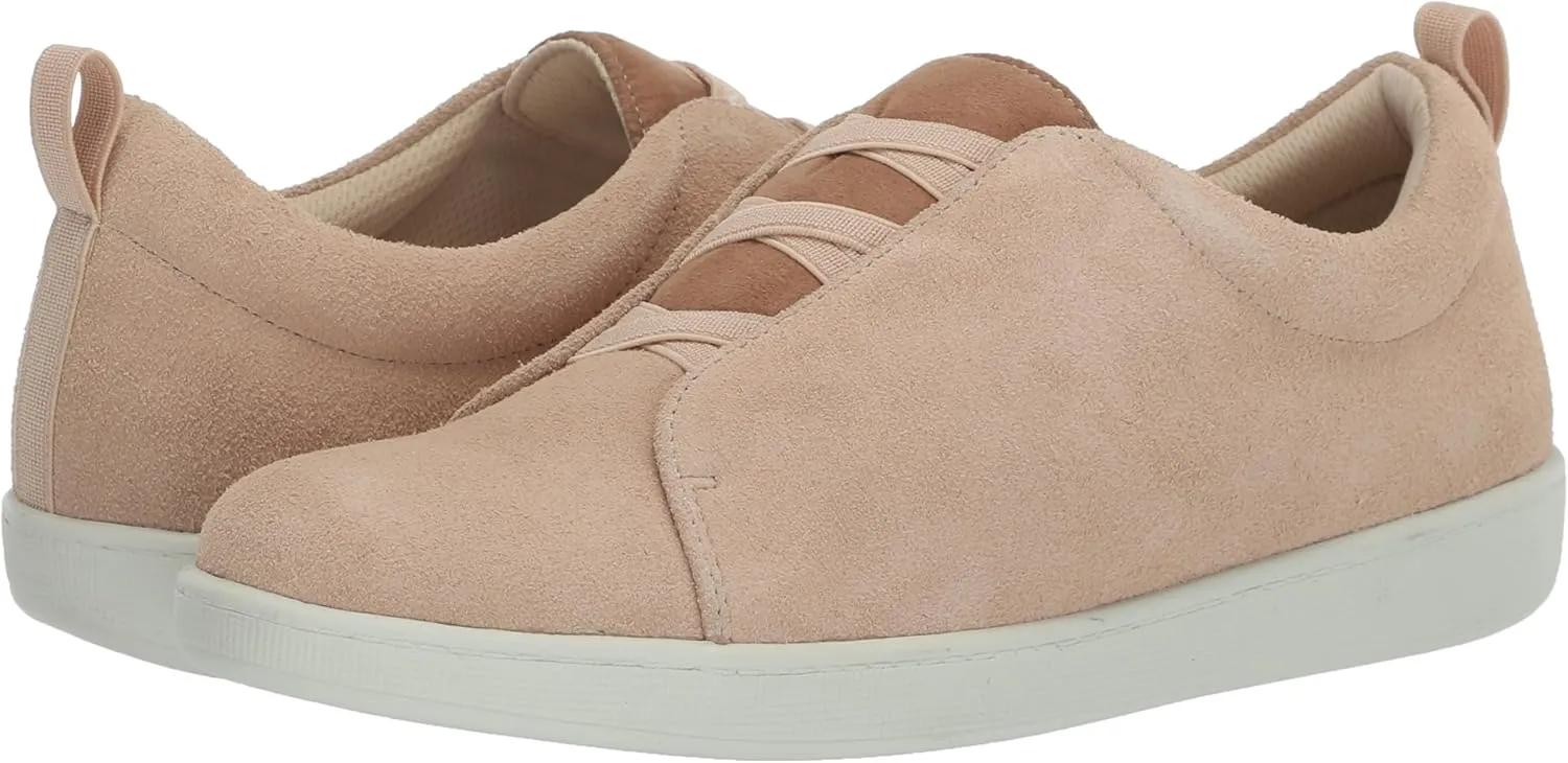 Trotters Women's Avrille Sneaker
