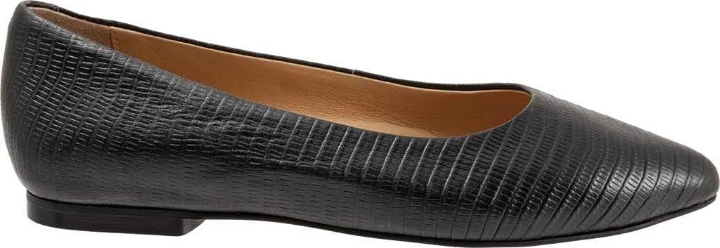 Trotters Women's Estee Ballet Flat