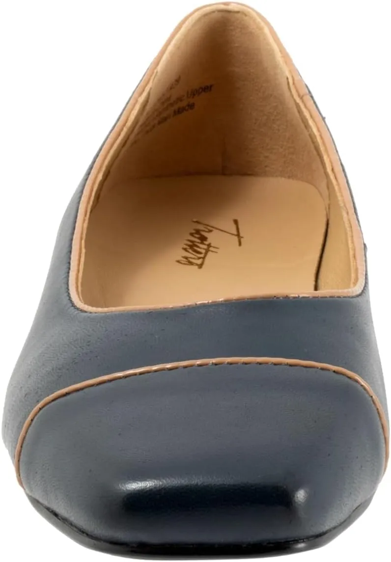 Trotters Women's Harbor Ballet Flat