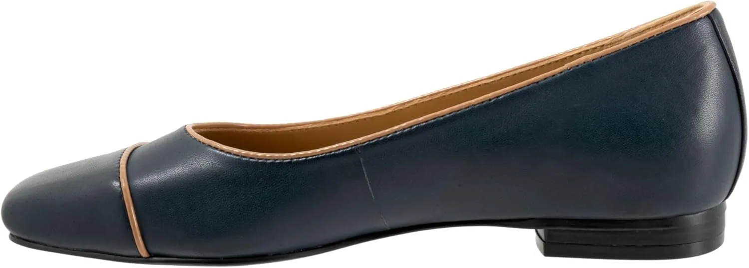 Trotters Women's Harbor Ballet Flat