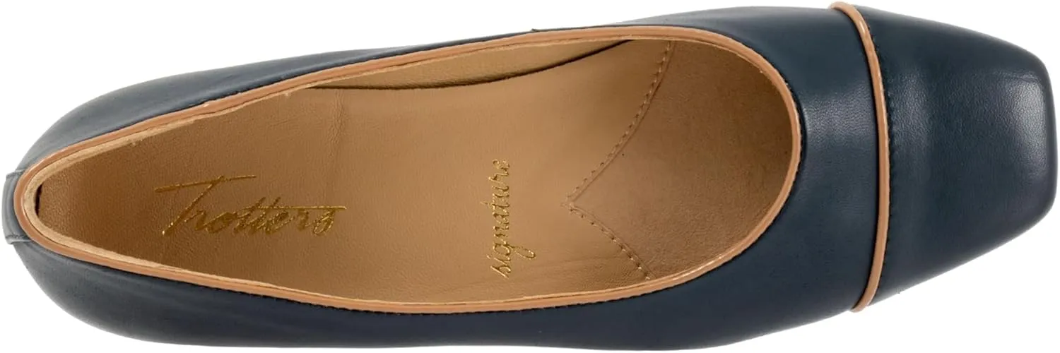 Trotters Women's Harbor Ballet Flat