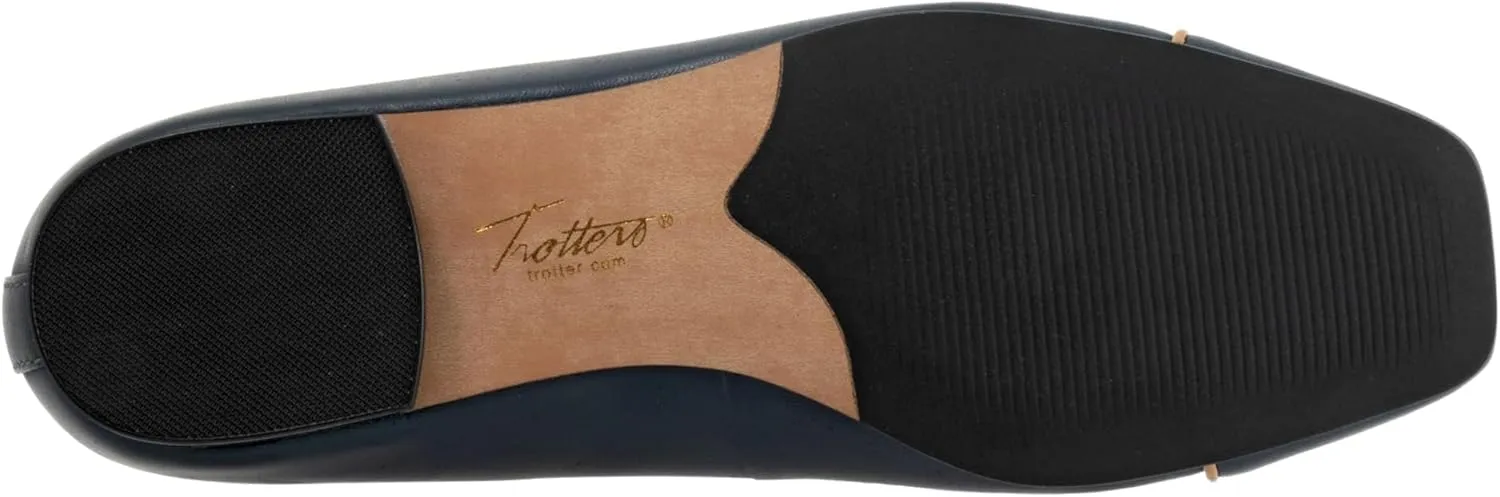 Trotters Women's Harbor Ballet Flat