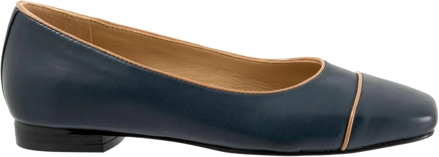 Trotters Women's Harbor Ballet Flat