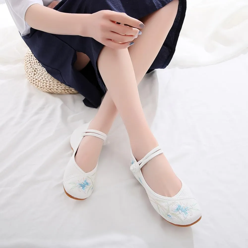 Women's Floral Embroidered Buckle Flat Shoes Handmade Flower Embroidery Round Toe Dress Mary Jane Shoes Cheongsam Shoes