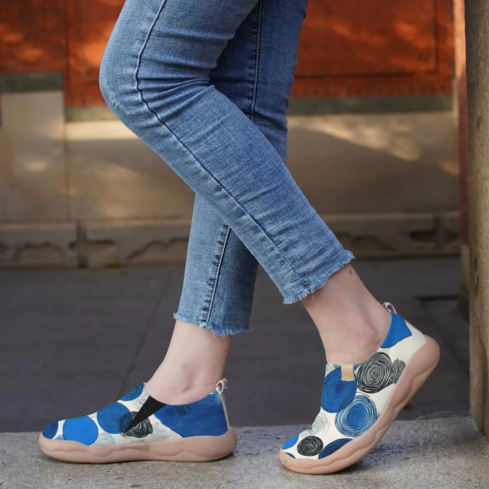 Women's Light Sneakers in Fairy Tale Series Slip-on Travel Shoes for Comfortable Walking and Casual Style